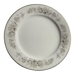 Vintage Noritake Ivory China 8 3/8" VIRGINIA SALAD PLATE   #7564